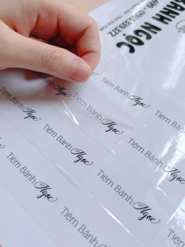 in decal tem nhãn trong