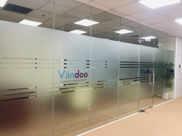 in decal quận phú nhuận