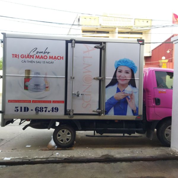 in decal dán quảng cáo xe tải
