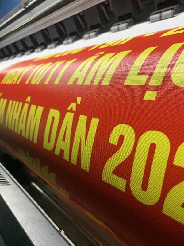 in banner quận 2
