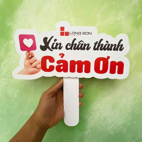 in hashtag quận 12