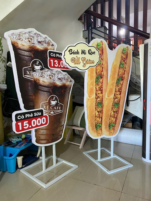 Làm Standee Quận 2 Theo Yêu Cầu In Nhanh Giao Liền