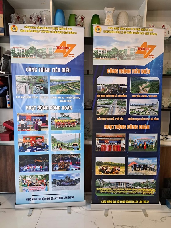 in standee quận 7