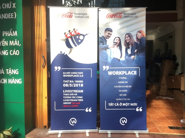 standee cuốn nhôm