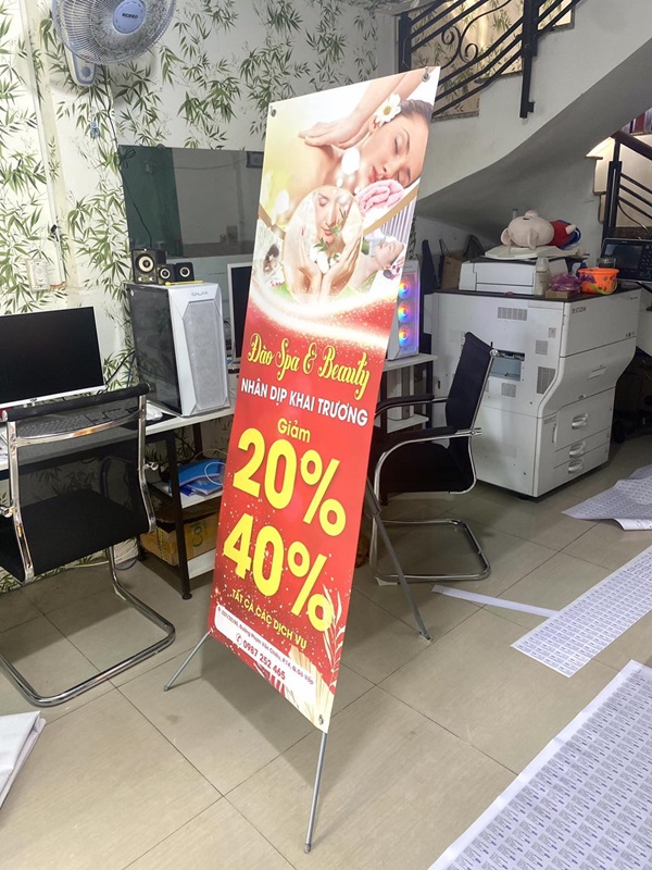 standee quảng cáo